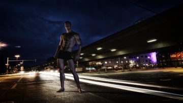 Nightlive Hero (3D/Photo)