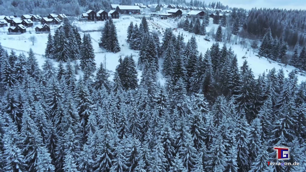 Jahrhundertwinter: Dramatisch schöne Landschaft am Torfhaus im Harz