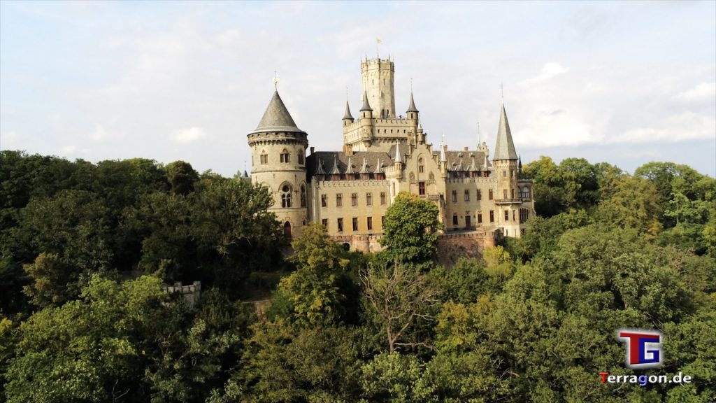 Terragon.de: Die Burgherren des Schloss Marienburg bei Hannover